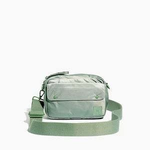 SOLD!! NOT FOR SALE!! NWT Madewell camera bag